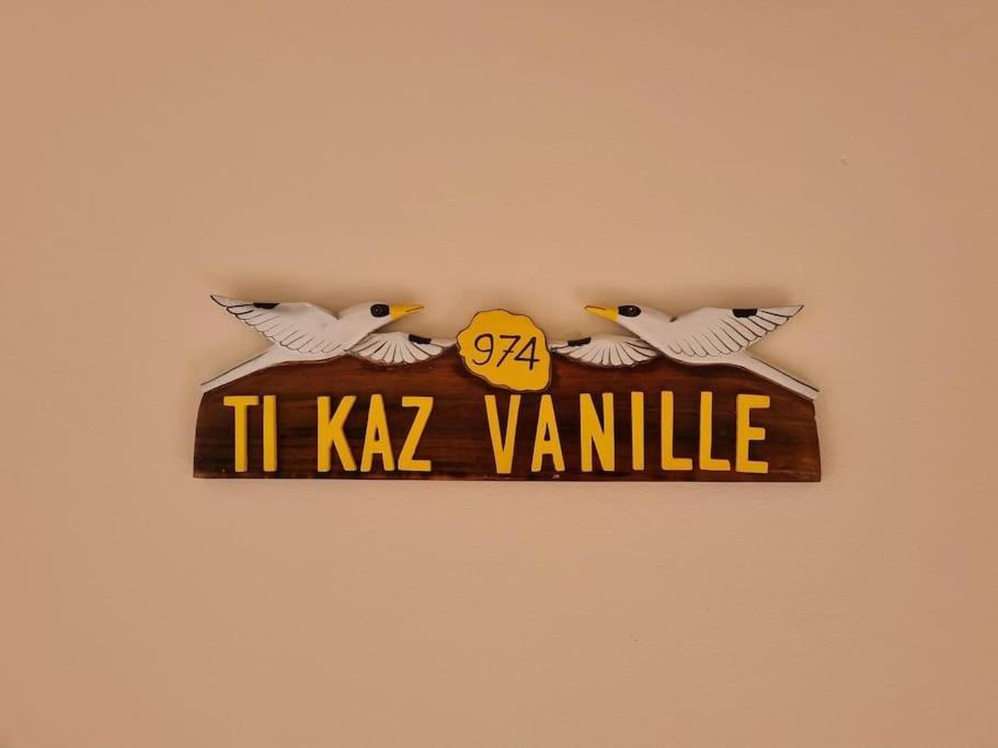 Ti Kaz Vanille Saint Philippe Bagian luar foto